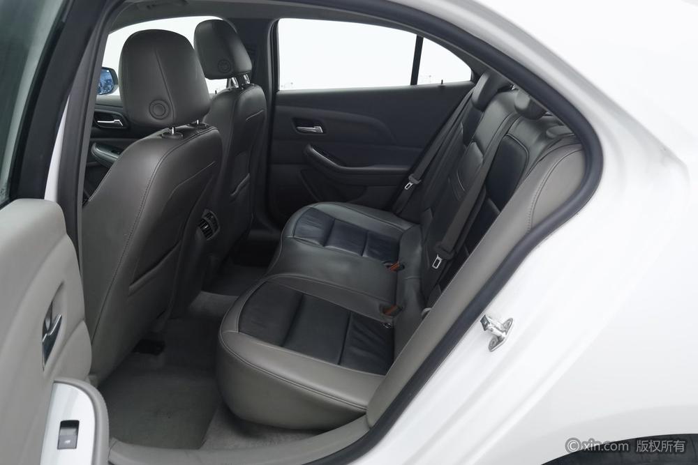 Chevrolet Malibu 2014 2.0L Auto Luxury – фото 20