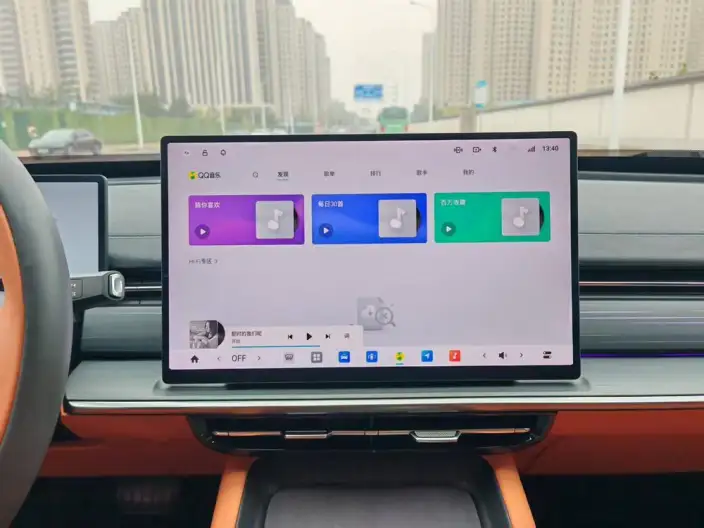 eπ 007 2025 Model EV 565 4WD Max Pilot Edition – фото 10