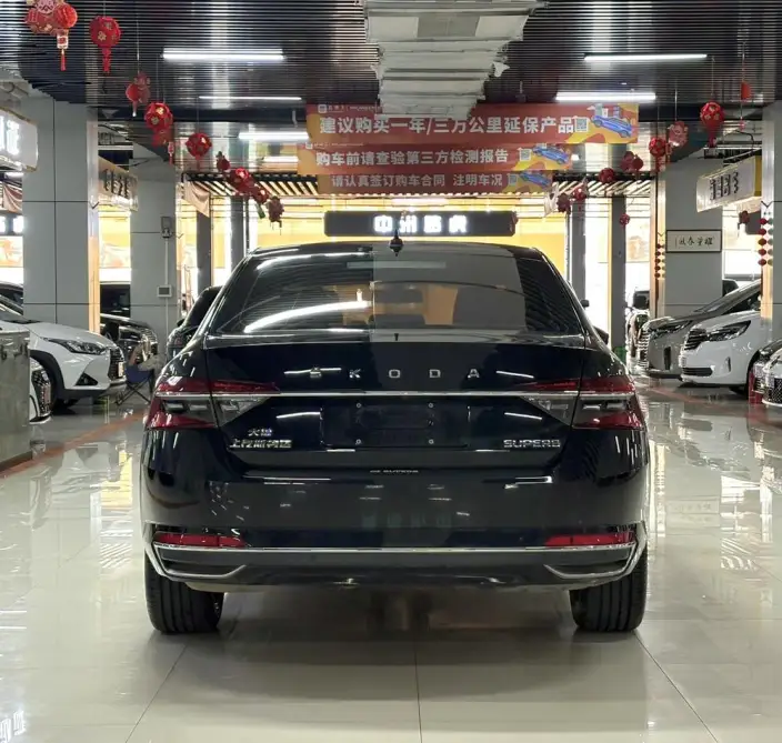 Skoda Superb 2025 Model TSI280 DSG Exclusive Edition – фото 5