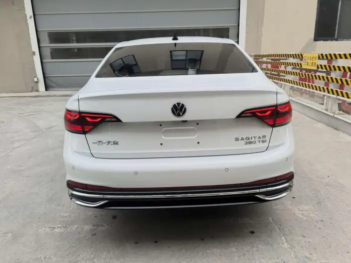Volkswagen Sagitar 2023 Model 280TSI DSG Beyond Edition – фото 5
