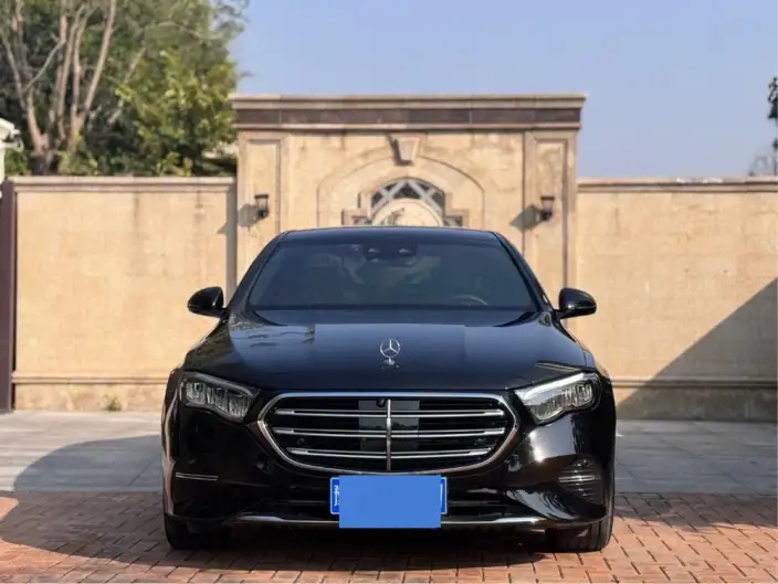 Mercedes-Benz E-Class 2024 Model Facelift E 300 L Fashion Model sedan – фото 2