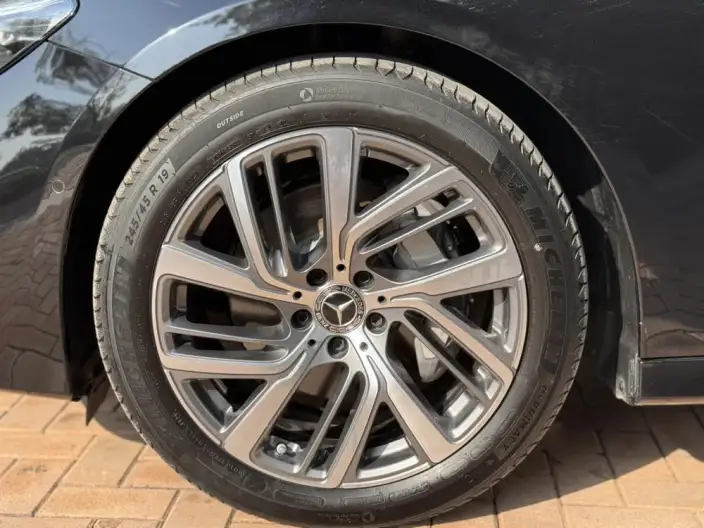 Mercedes-Benz E-Class 2024 Model Facelift E 300 L Fashion Model sedan – фото 8