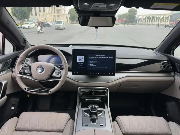 BYD Tang EV 2024 Model Honor Edition 600KM Exclusive Model – фото 7