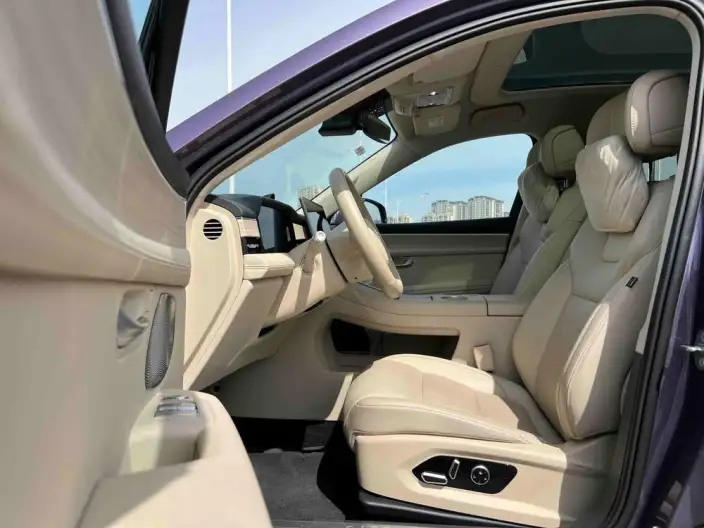 Aito M5 2025 Model Extended Range Ultra 4WD Edition – фото 8