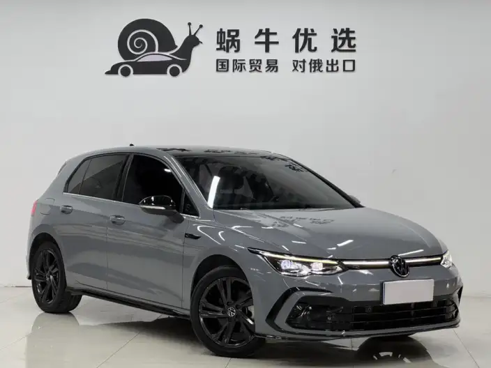 Volkswagen Golf 2023 Model 280TSI DSG R-Line Lite – фото 3