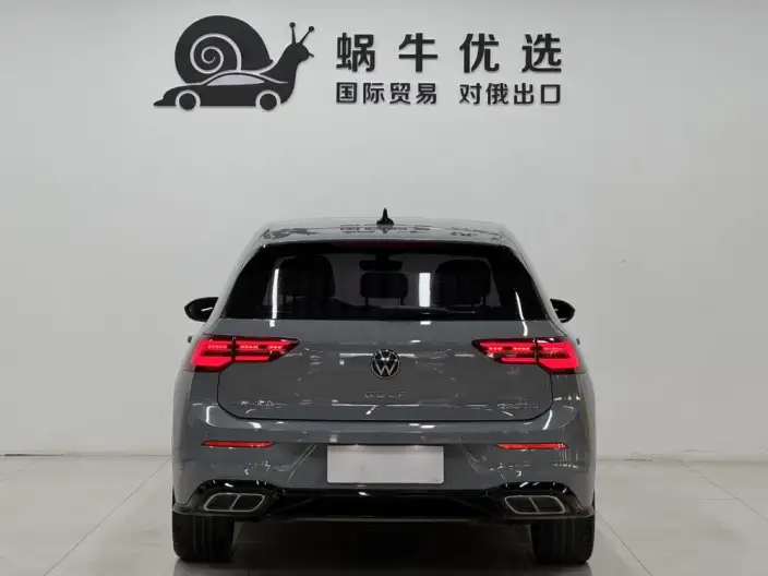 Volkswagen Golf 2023 Model 280TSI DSG R-Line Lite – фото 5
