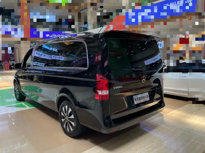 Viano 2023 Model 2.0T Elite Edition 7 seat – фото 5
