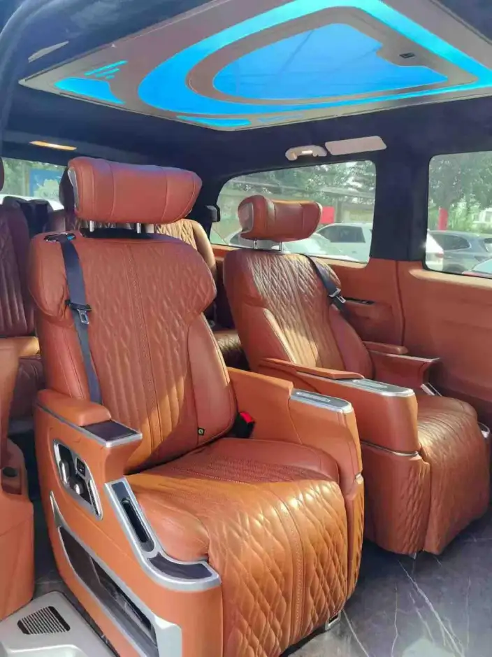 Viano 2023 Model 2.0T Elite Edition 7 seat – фото 8