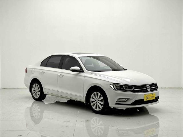 Volkswagen Bora 2016 1.6L Automatic Comfort – фото 3