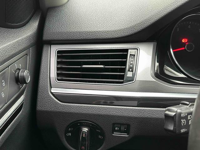 Volkswagen Bora 2016 1.6L Automatic Comfort – фото 10