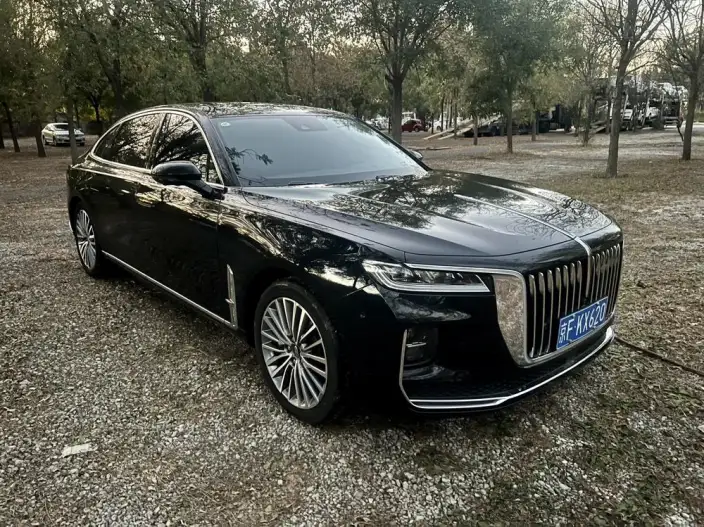 HONGQI H9 2022 Model 2.0T Flag Enjoy Edition