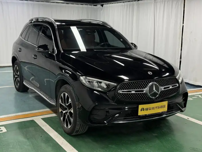 Mercedes-Benz GLC 2023 Model Facelift GLC 260 L 4MATIC Luxury Model 7 seat – фото 3