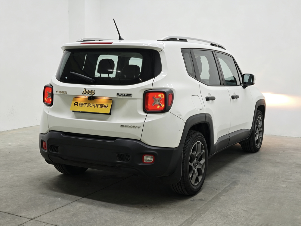 Jeep Renegade 2017 модификация 180T автоматическое Power Edition + – фото 7