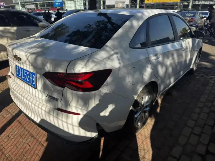 Chevrolet Corolla 2023 Model 1.5L DCT Lexiang Edition – фото 4