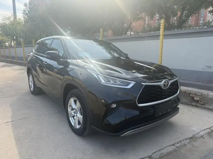 Toyota Highlander 2024 Model Hybrid 2.5L 2WD Elite Edition 5 seat – фото 3