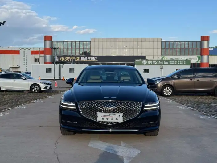 Genesis G80 2023 Model 2.5T 2WD Deluxe Edition