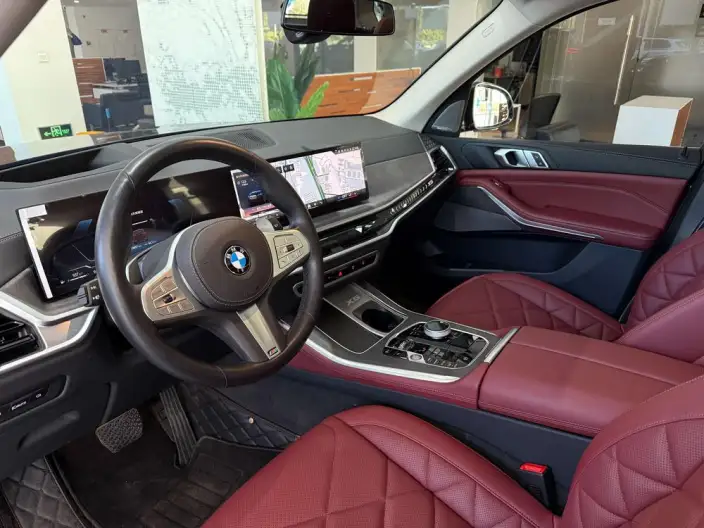 BMW X5 2025 Model xDrive30Li M Sports Night Set – фото 6