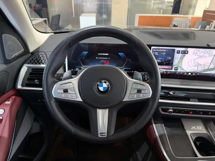 BMW X5 2025 Model xDrive30Li M Sports Night Set – фото 9