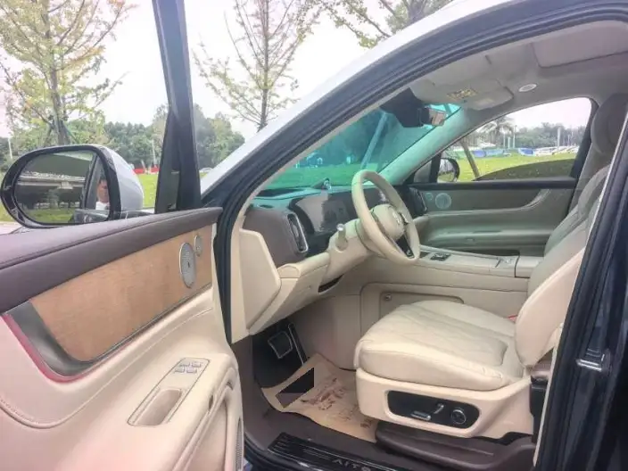 Aito M9 2024 Model Extended Range Ultra VI seat Edition – фото 7