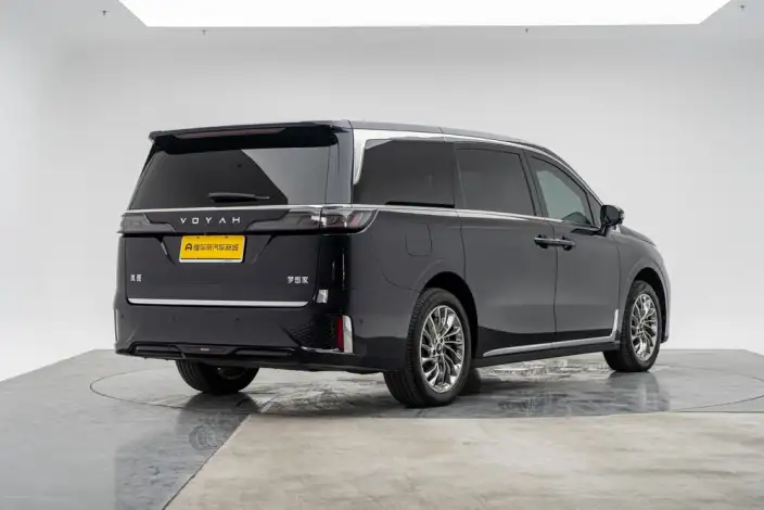 VOYAH Dreamer PHEV 2024 Model Ultra-long Endurance Ultimate Edition – фото 7
