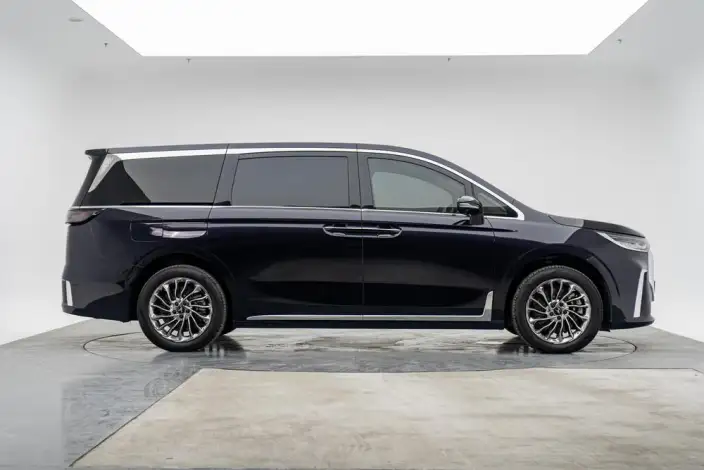 VOYAH Dreamer PHEV 2024 Model Ultra-long Endurance Ultimate Edition – фото 8