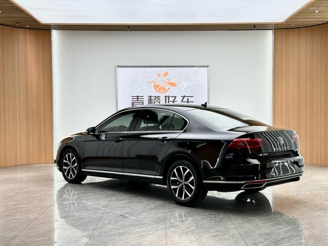 Volkswagen Magotan 2020 330TSI DSG Leading – фото 5