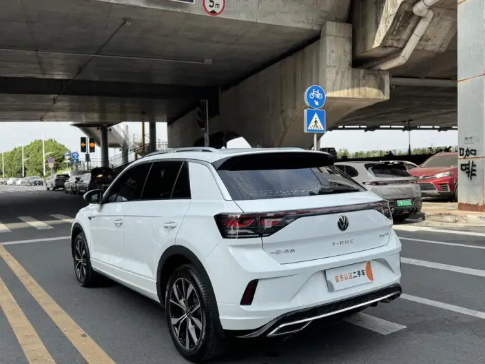 Volkswagen T-Roc 2023 Model 300TSI DSG Chenguang Edition – фото 4