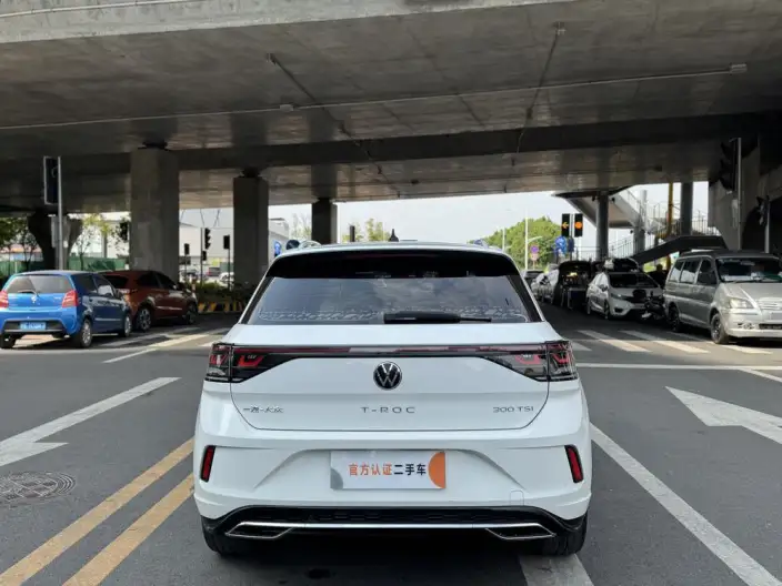 Volkswagen T-Roc 2023 Model 300TSI DSG Chenguang Edition – фото 5