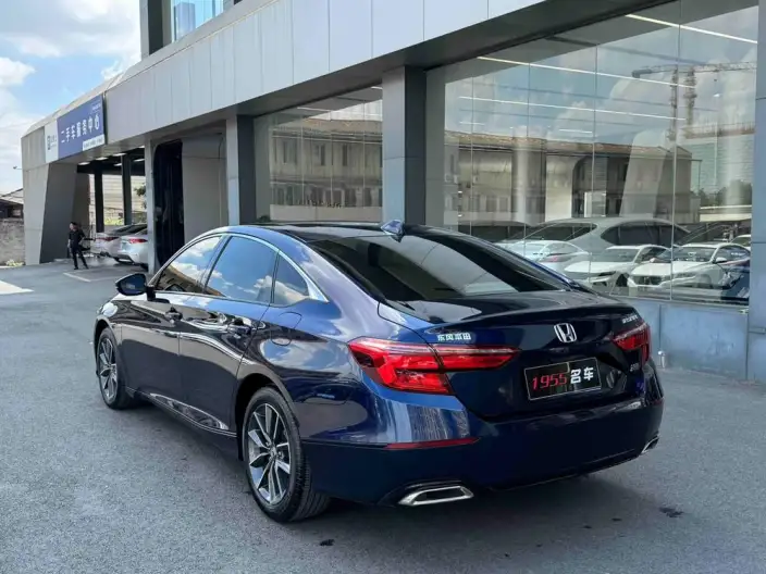 Honda INSPIRE 2022 Model 260TURBO Exquisite Edition – фото 4