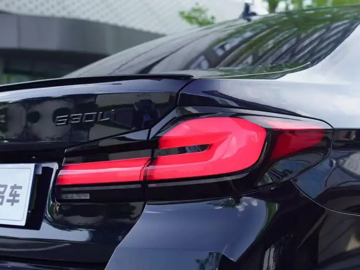 BMW 5 Series 2022 Model Facelift 530Li Exclusive Model M Sports Set – фото 8