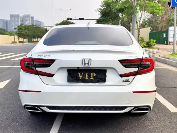 Honda Accord 2022 Model 260TURBO Deluxe Edition – фото 6