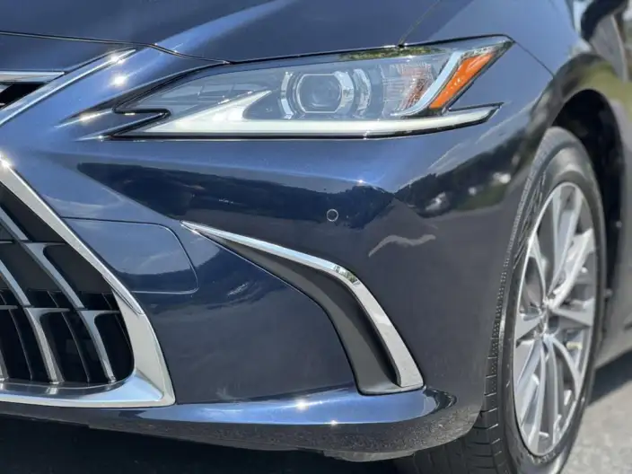 Lexus ES 2022 Model 200 Superior Edition – фото 9
