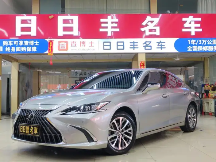 Lexus ES 2022 Model 200 Superior Edition