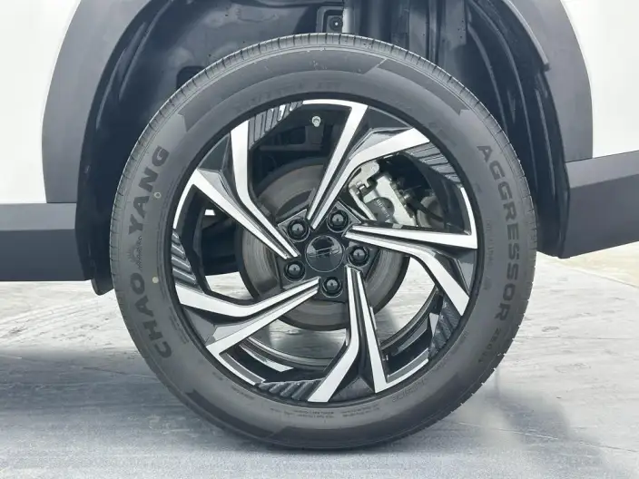Geely Boyue 2023 Model Geely Boyue COOL 1.5T Smart Connect + – фото 9