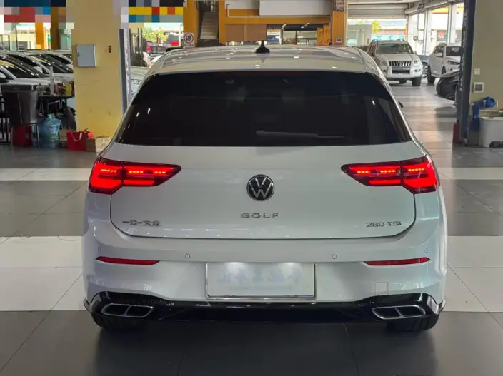 Volkswagen Golf 2021 Model 280TSI DSG R-Line – фото 5