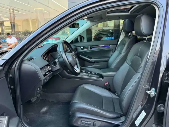 Model Ge 2023 Model 240TURBO CVT Smart Edition – фото 8