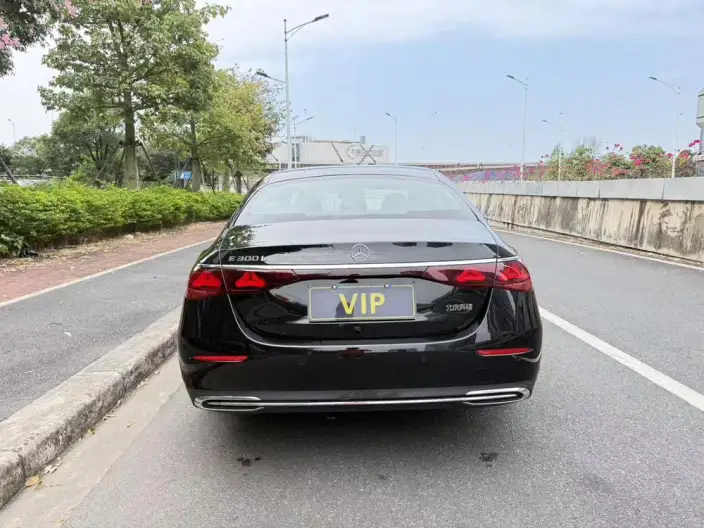 Mercedes-Benz E-Class 2025 Model E 300 L Luxury Model sedan – фото 5