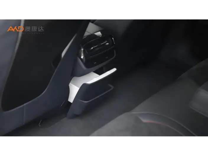 Xiaomi SU7 Ultra 2025 Model Standard Edition – фото 5