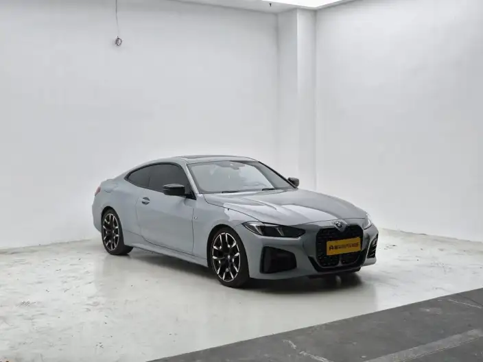 BMW 4 Series 2024 Model 430i M Sports Night Set – фото 3