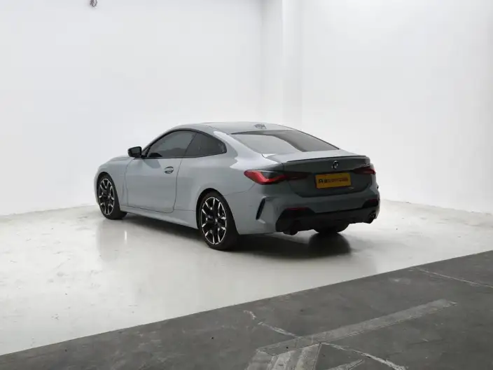 BMW 4 Series 2024 Model 430i M Sports Night Set – фото 5