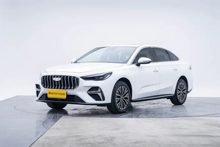 Geely Emgrand 2027 Model i-HEV Smart Engine Hybrid 1.5L Chasing Edition – фото 1