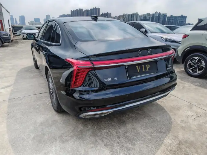 Hongqi H5 2024 Model 1.5T DCT Flag Rhythm Edition