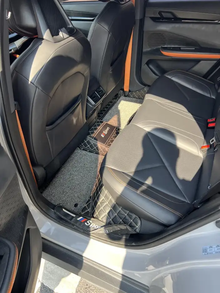 Changan UNI-V 2022 Model 1.5T Noble Model – фото 7