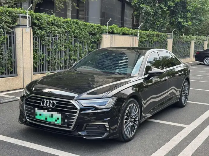 Audi A6L PHEV 2020 Model 55 TFSIe quattro – фото 1