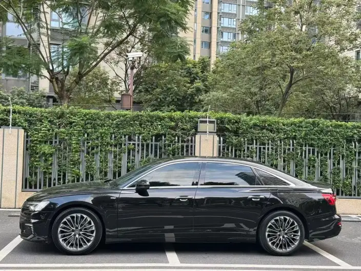 Audi A6L PHEV 2020 Model 55 TFSIe quattro – фото 3
