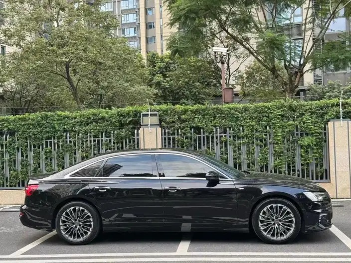 Audi A6L PHEV 2020 Model 55 TFSIe quattro – фото 5