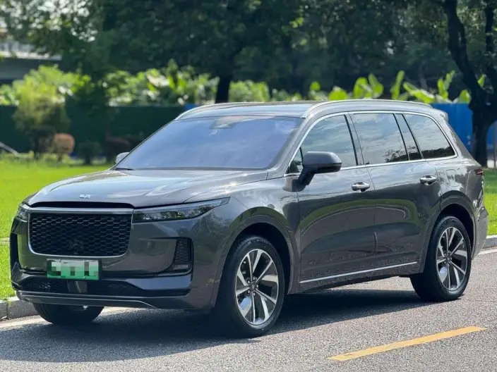 Li Auto ONE 2021 Model Extended Range 6 seat Edition – фото 1