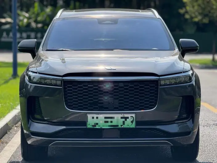 Li Auto ONE 2021 Model Extended Range 6 seat Edition – фото 2