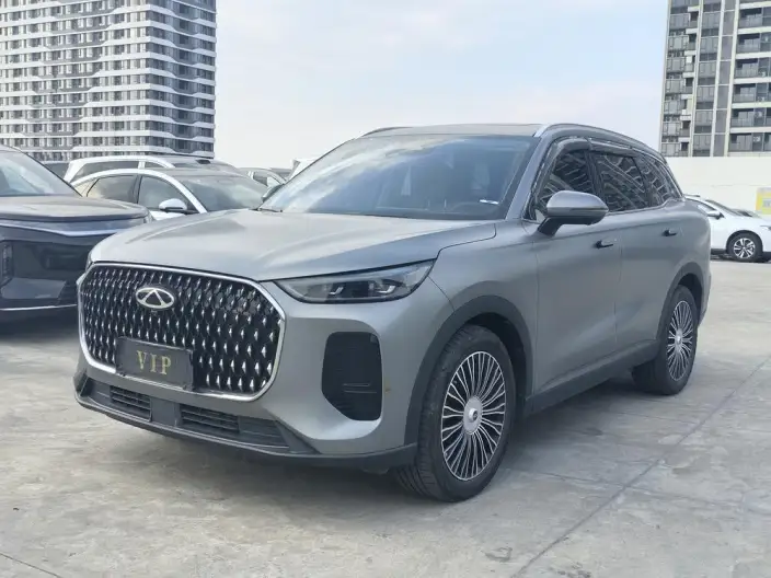 Chery Tiggo 8L 2024 Model 2.0T Automatic Deluxe Edition