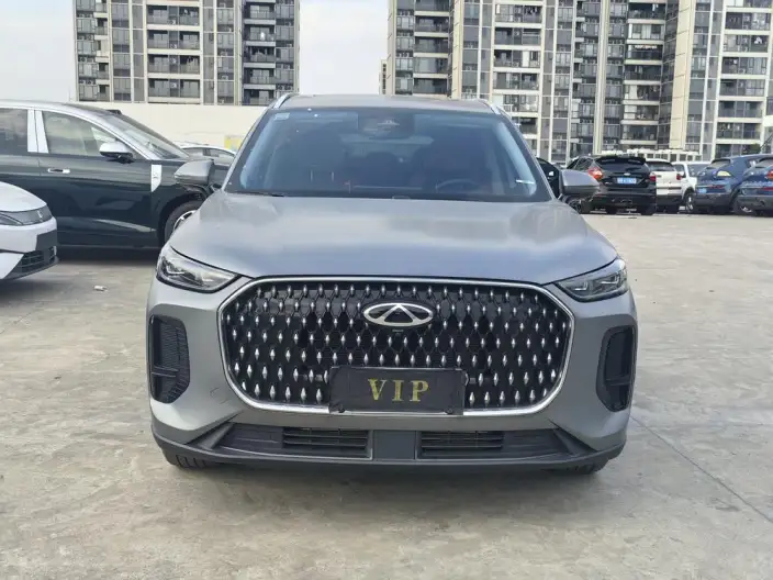 Chery Tiggo 8L 2024 Model 2.0T Automatic Deluxe Edition